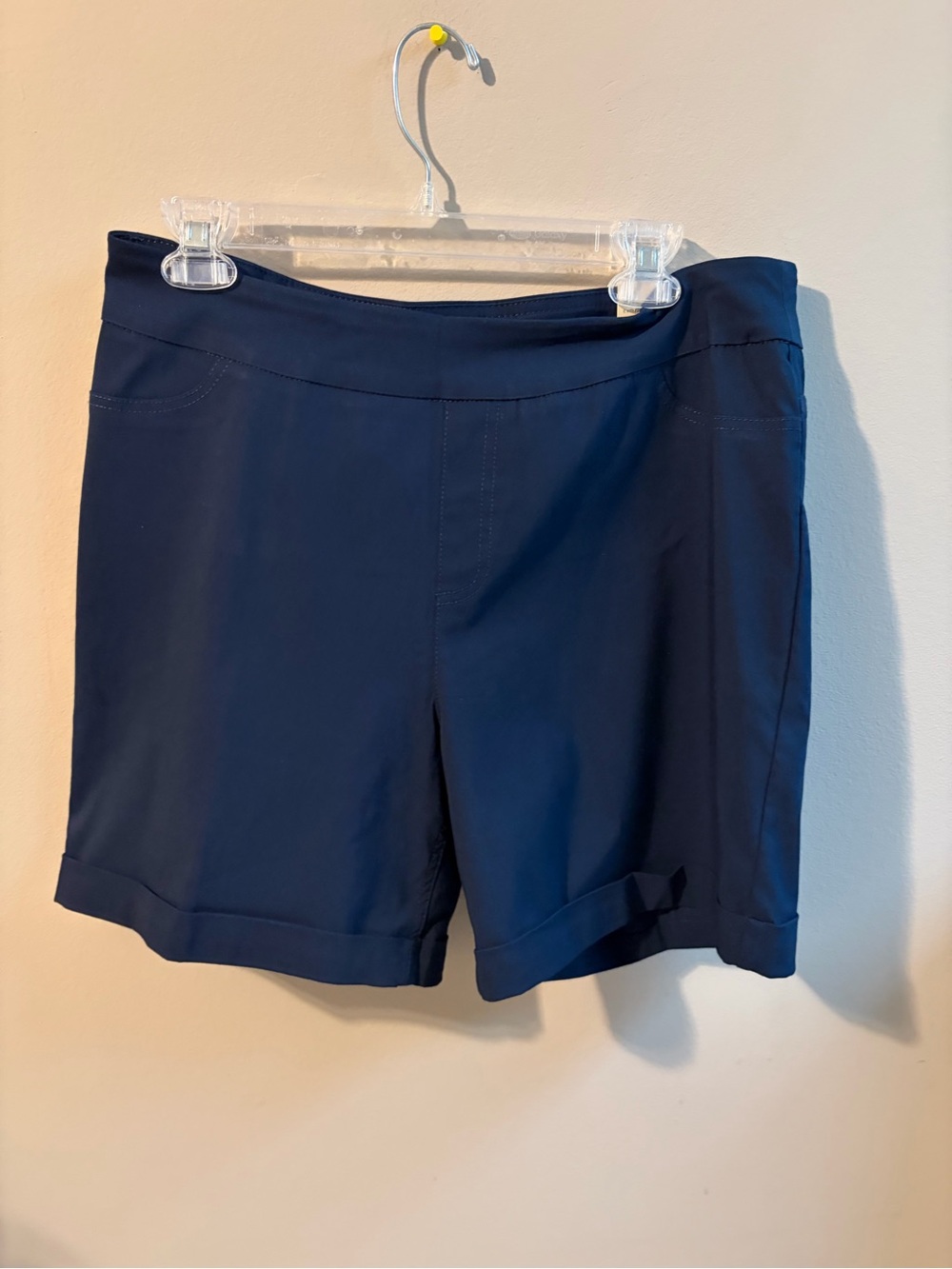 Soft Surroundings Navy Pull-On Cuffed Shorts NWT